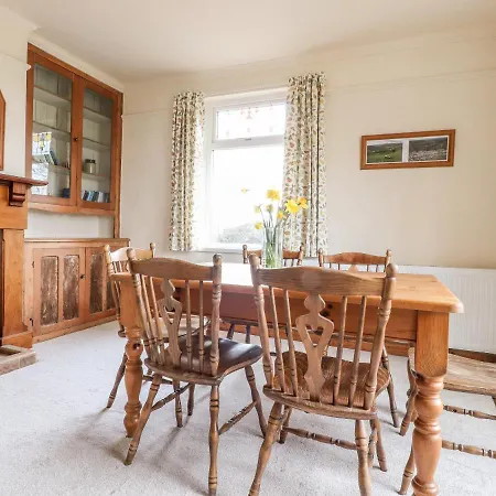 1 Oakleigh Holiday home