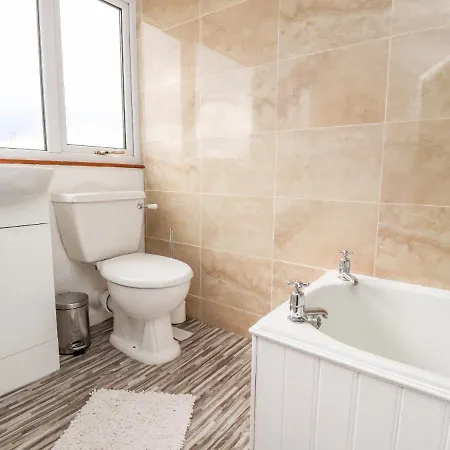 1 Oakleigh Holiday home